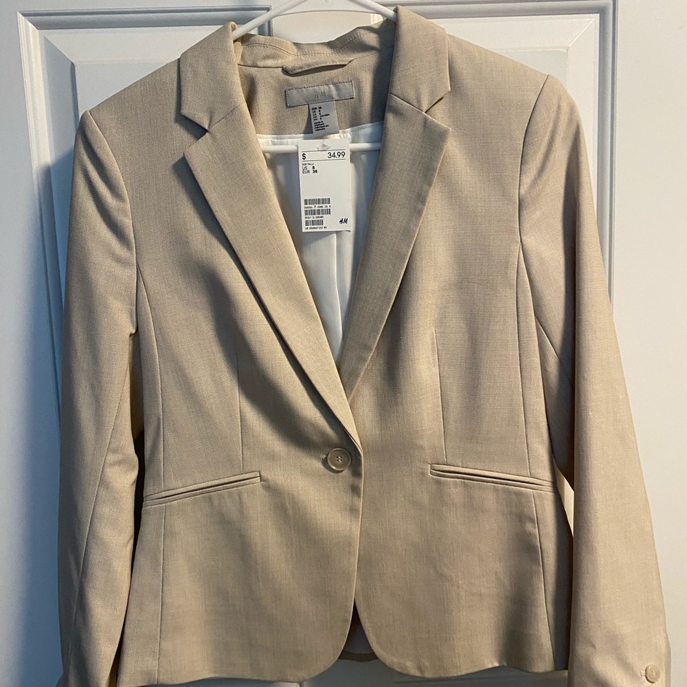 NWT! H&M Tan Blazer